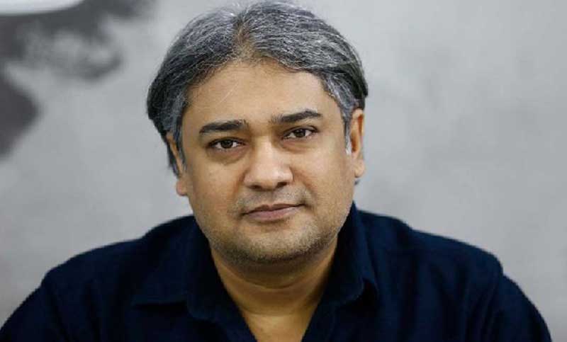 শিক্ষকতা, লেখালেখি ও টকশো থেকে তথ্য মন্ত্রণালয়ে