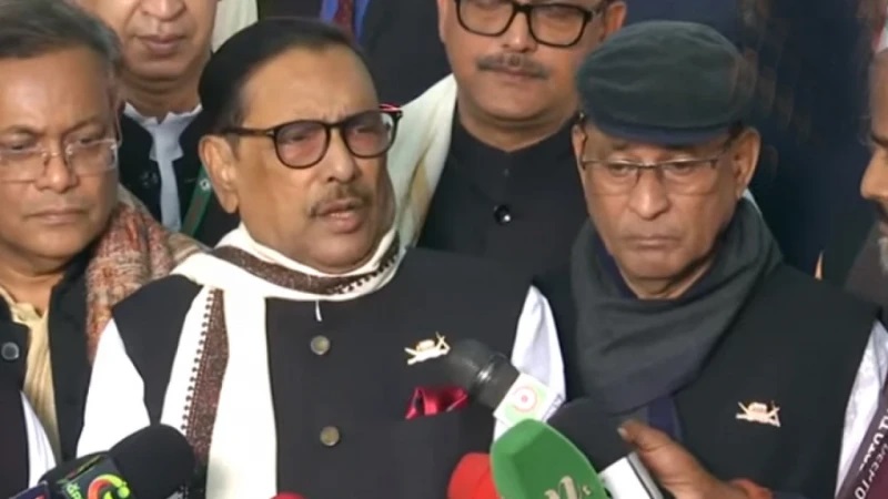 তারা বন্দুক নিয়ে গর্জন করবে, আর আমরা জুঁই ফুলের গান গাইবো—এটা তো হয় না: কাদের