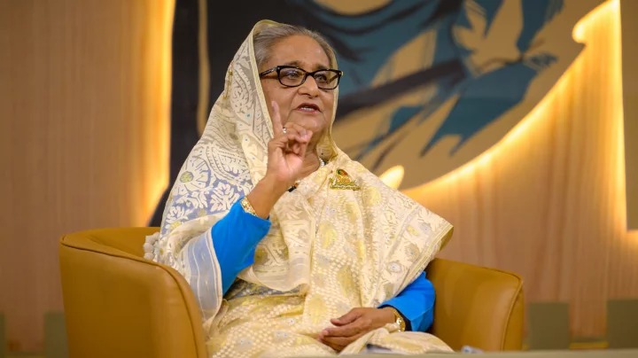 রাজনীতিবিদ ক্ষমতায় না থাকলে দেশের উন্নতি হয় না: প্রধানমন্ত্রী