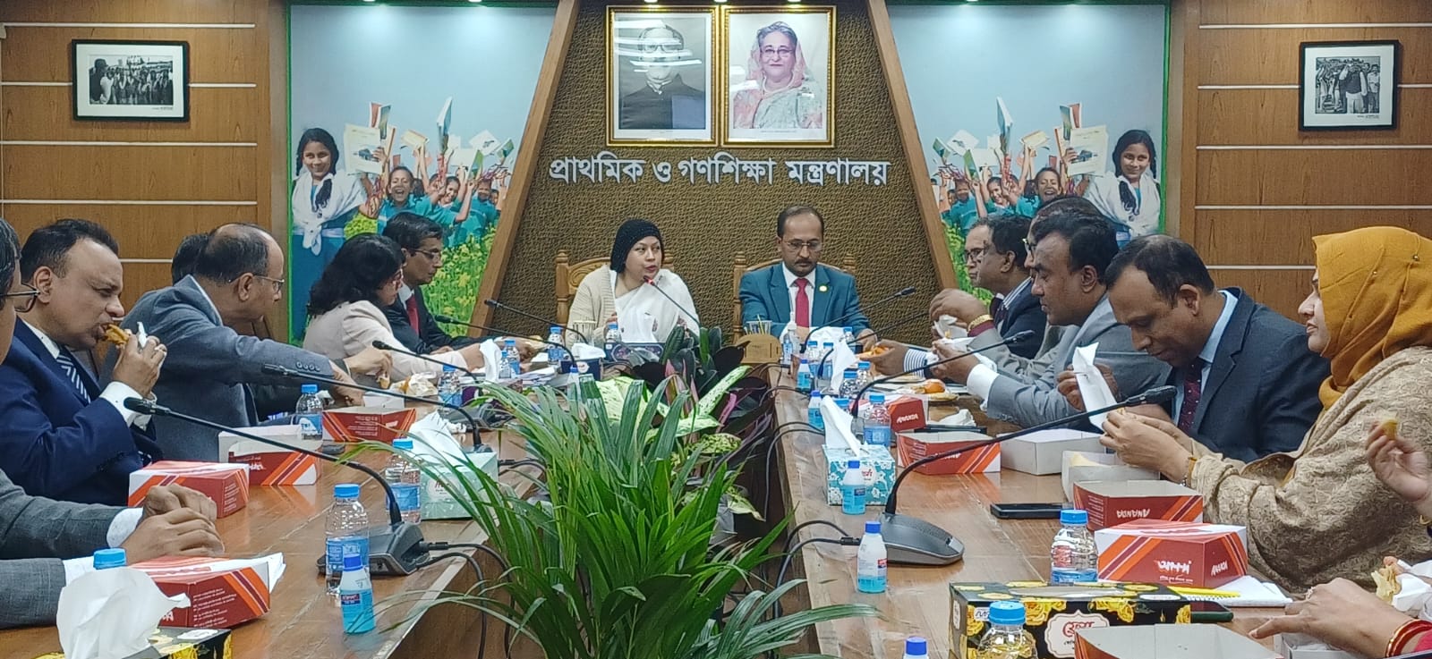 ‘স্মার্ট বাংলাদেশ বিনির্মাণে ঐক্যবদ্ধভাবে কাজ করতে হবে’