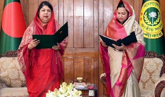 শপথ নিলেন ময়মনসিংহ-৩ আসনের নিলুফার আনজুম