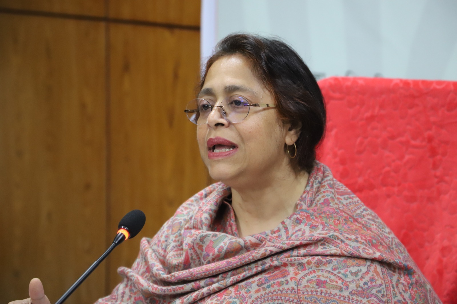 শিশুদের চাহিদা অনুযায়ী প্রকল্প-কর্মসূচি নিতে হবে : প্রতিমন্ত্রী