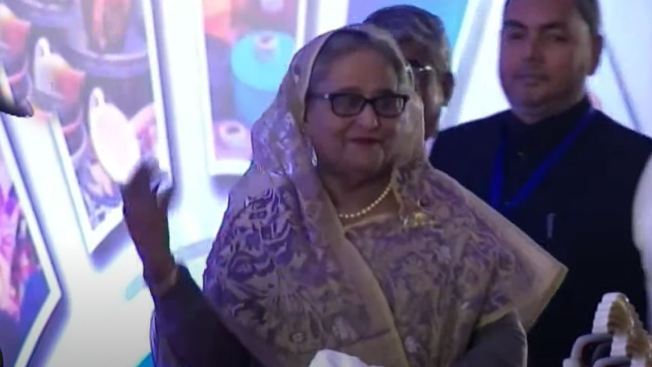 বাণিজ্য মেলার উদ্বোধনী অনুষ্ঠানে প্রধানমন্ত্রী