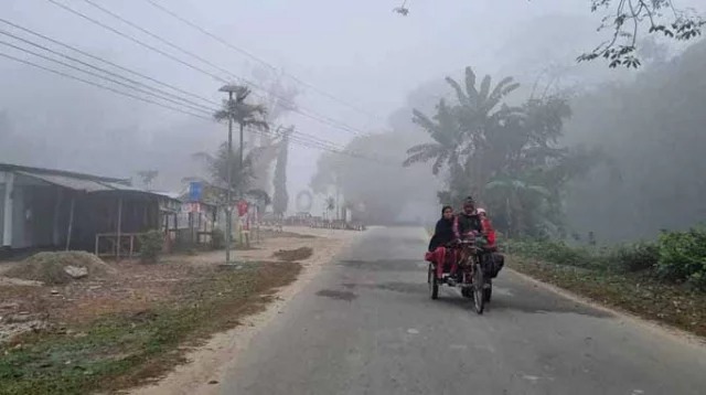 পঞ্চগড়ে বেড়েছে তাপমাত্রা, কমেনি শীত