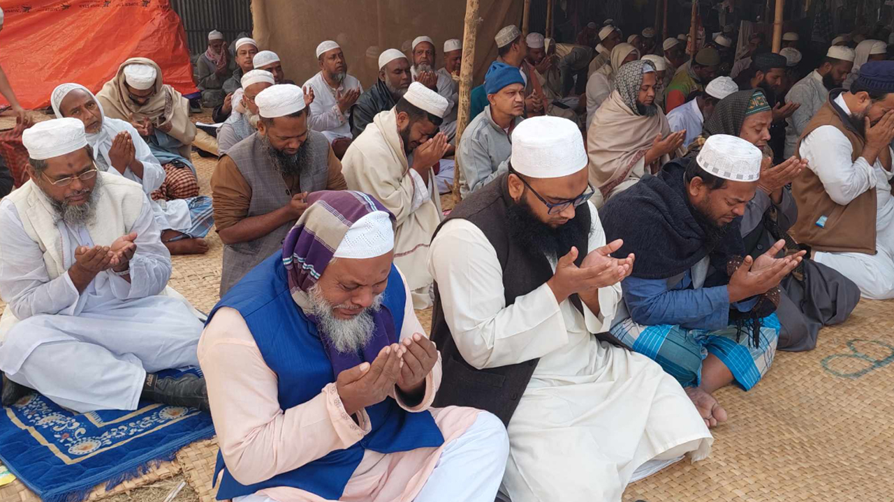 বিশ্ব ইজতেমার আখেরি মোনাজাত শুরু