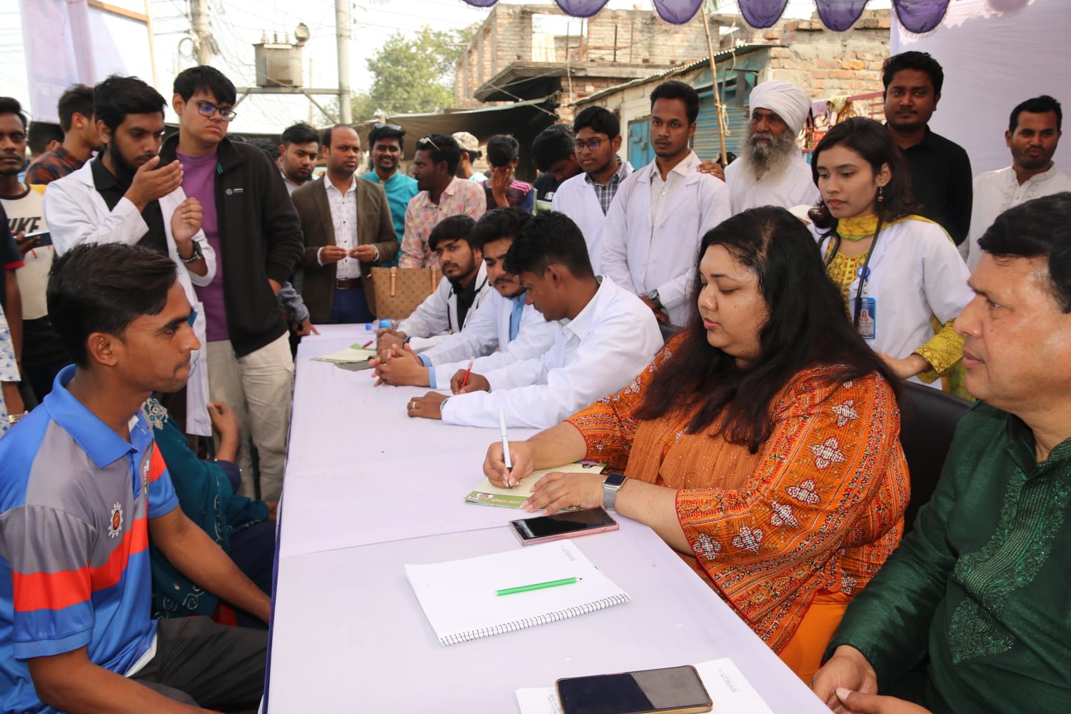 রাজশাহীতে মাসব্যাপী ফ্রি মেডিকেল ক্যাম্পের উদ্বোধন