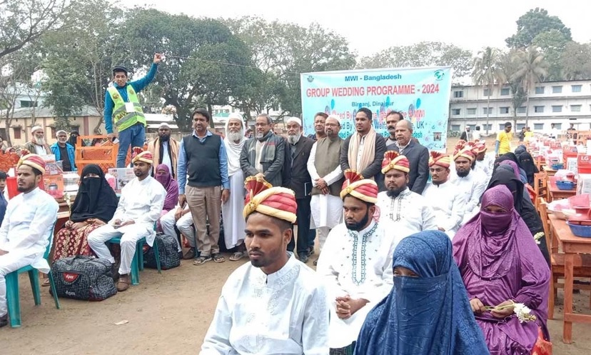 দিনাজপুরে একসঙ্গে ২০ জোড়া তরুণ-তরুণীর বিয়ে
