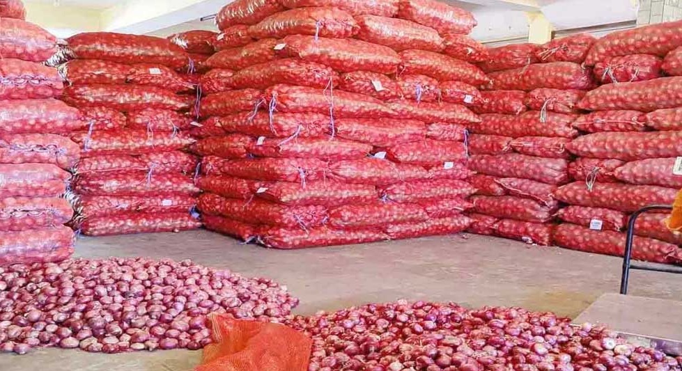 বাংলাদেশে ৫০ হাজার টন পেঁয়াজ পাঠাবে ভারত