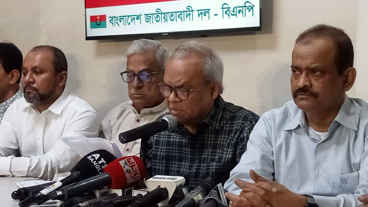 বিডিআর বিদ্রোহের নামে ৫৭ চৌকস সেনা হত্যা সুপরিকল্পিত : রিজভী