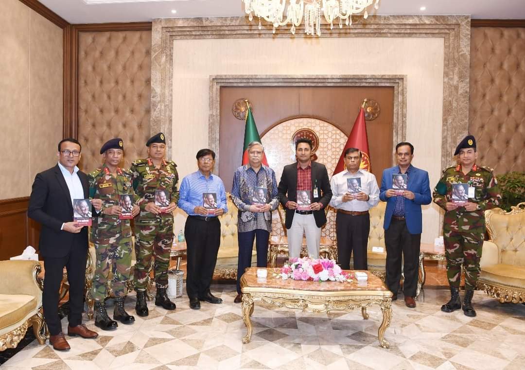 ‘তরুণ প্রজন্মের প্রেরণা শেখ হাসিনা’ গ্রন্থের মোড়ক উন্মোচন করলেন রাষ্ট্রপতি