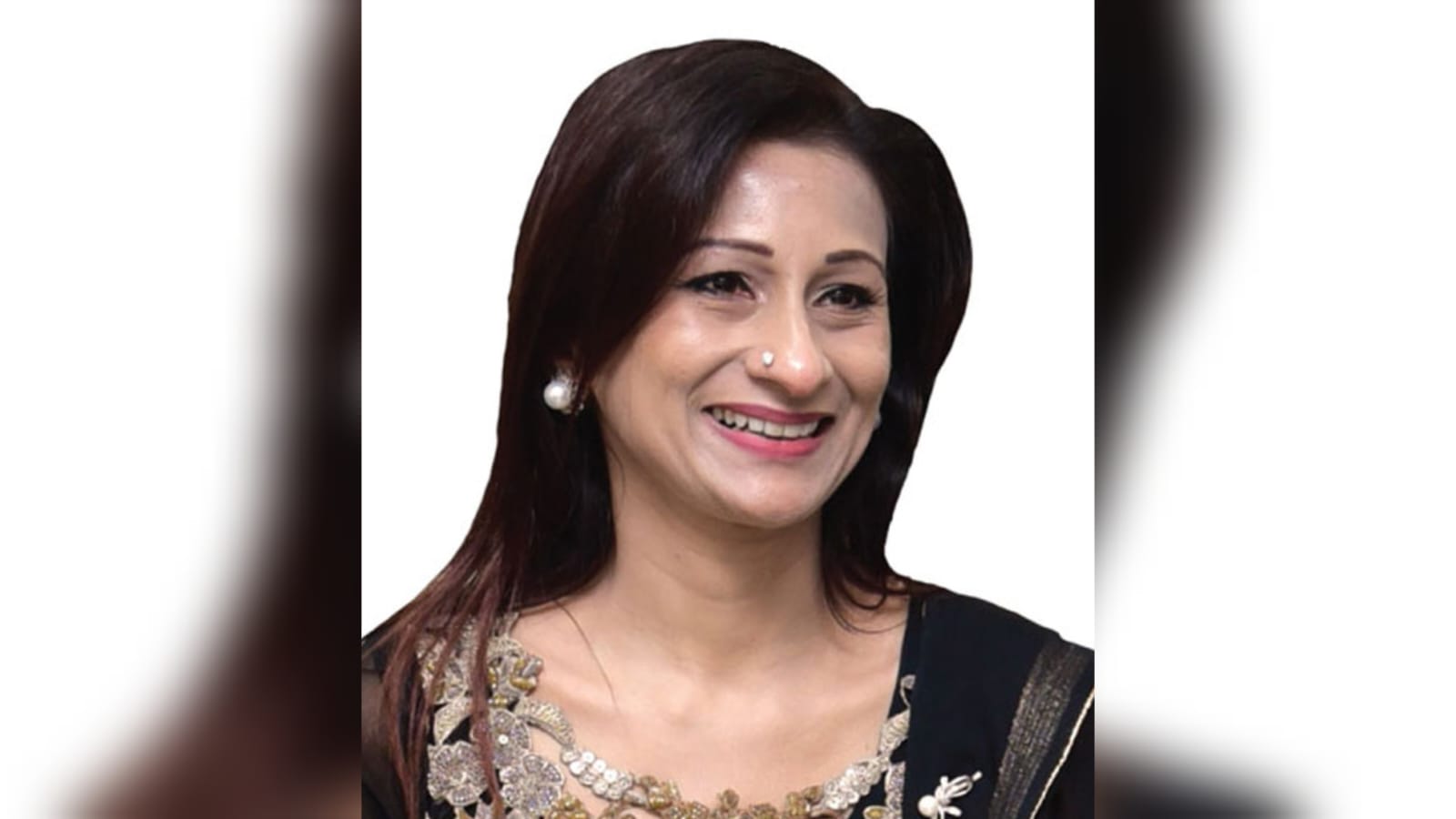 গ্রেপ্তারি পরোয়ানার পর আত্মসমর্পণ, জামিন পেলেন সিমিন রহমান