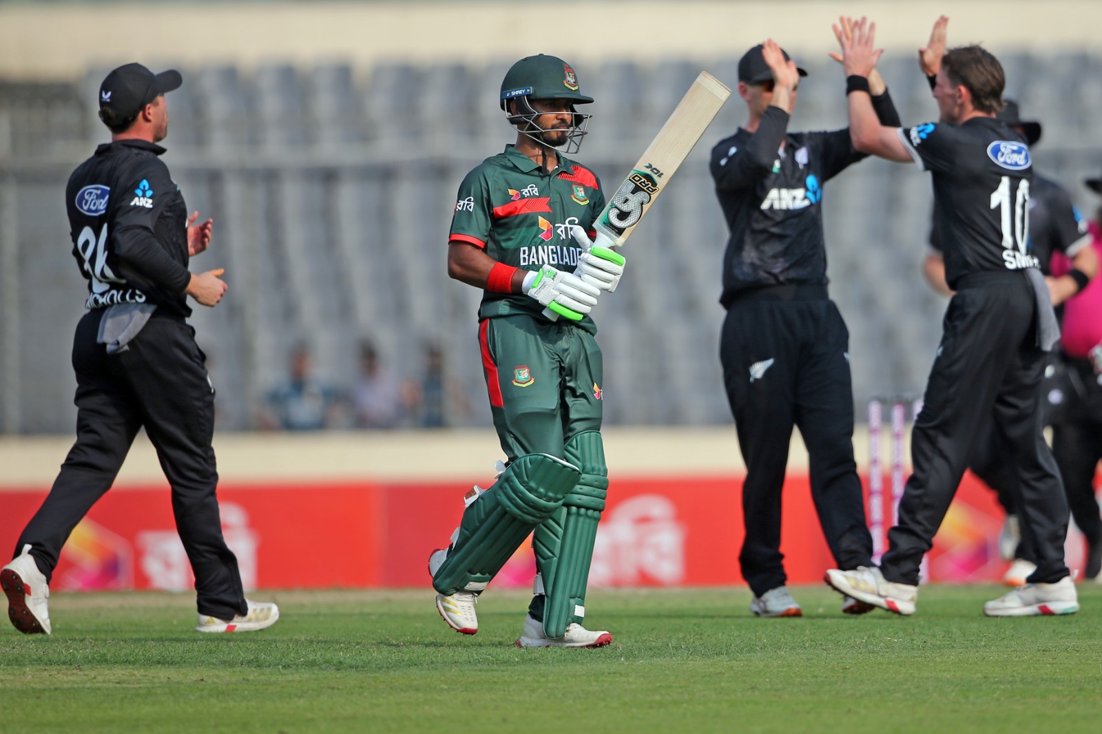 নিউজিল্যান্ডের বিপক্ষে লক্ষ্য ২৪৮ রান, ২ উইকেটে বাংলাদেশের সংগ্রহ ৪৯