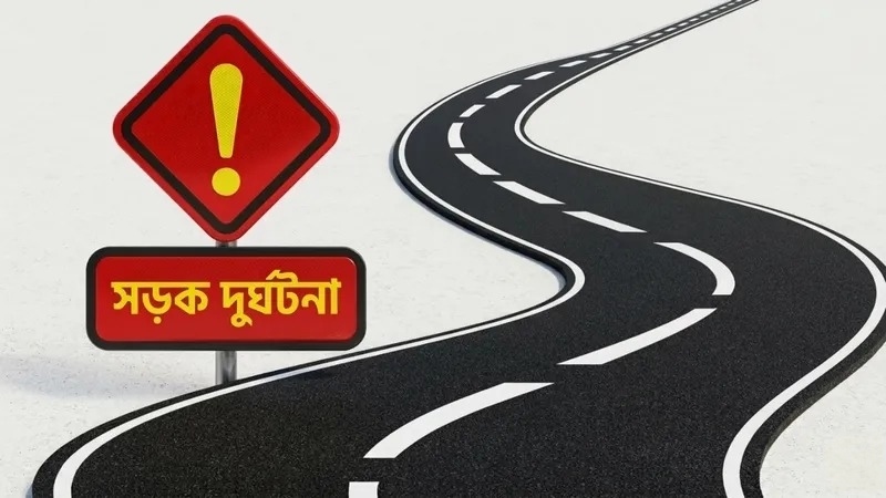 এক্সপ্রেসওয়েতে ট্রাকের চাকা মেরামতের সময় বাসচাপা, বাবা-ছেলের মৃত্যু