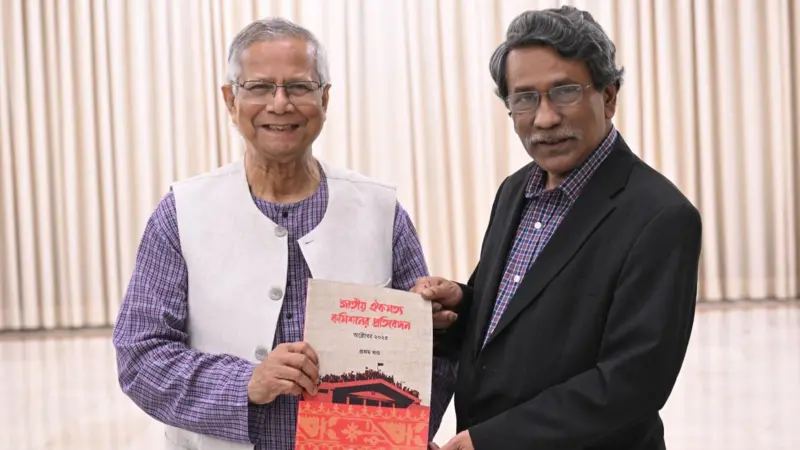 রাজনীতিতে নতুন করে বিভক্তি সৃষ্টির অভিযোগ কেন উঠছে?