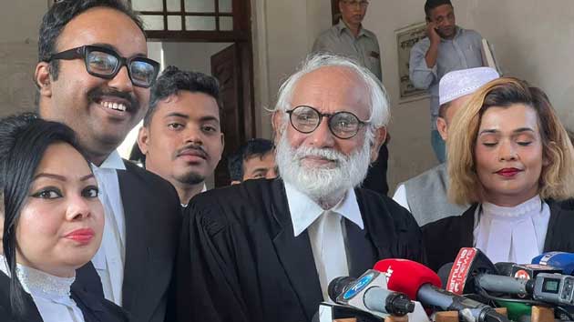 ট্রাইব্যুনালে নিঃশর্ত ক্ষমা চাইলেন জেড আই খান পান্না