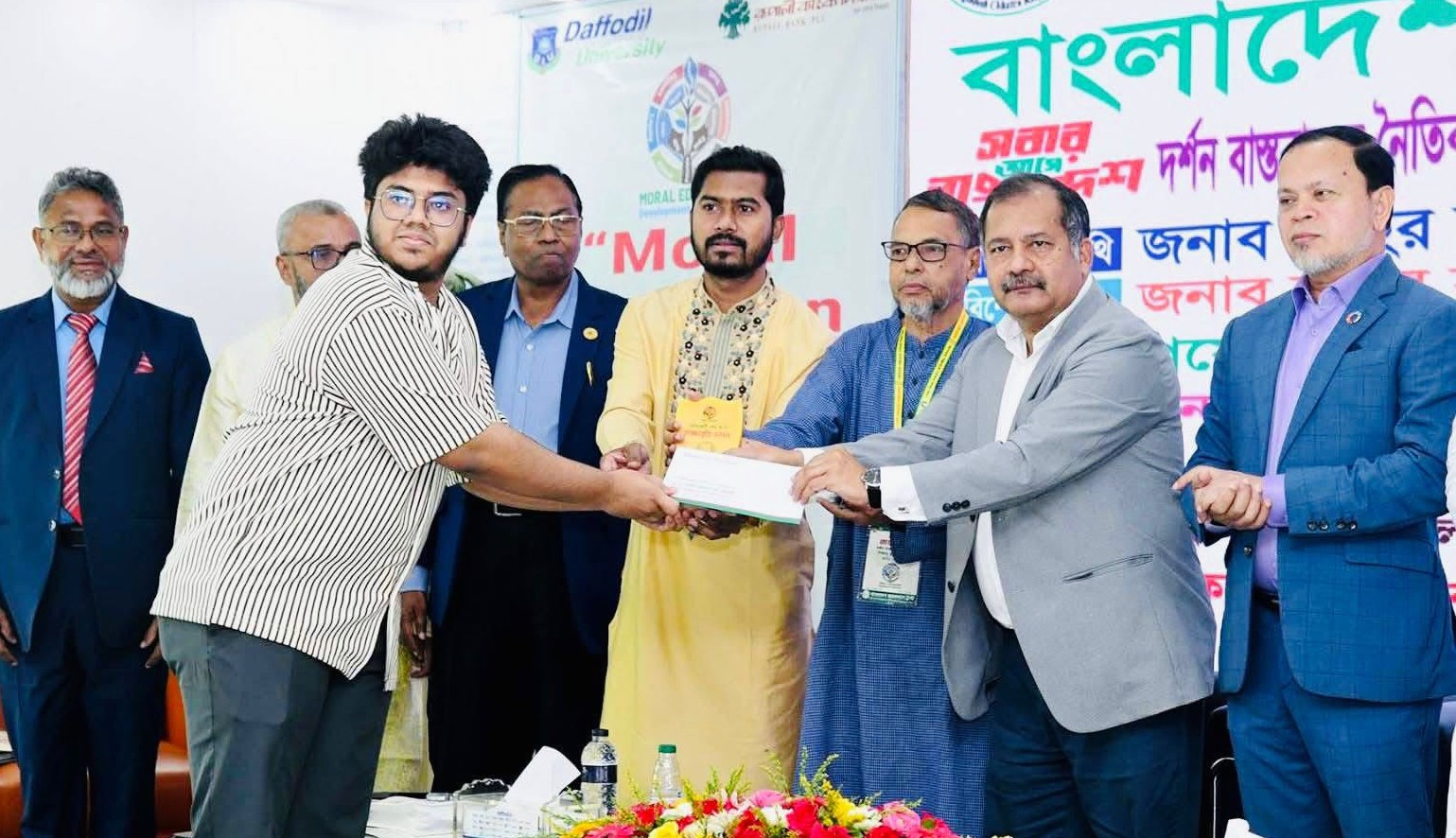 তরুণ প্রজন্মকে ডিজিটাল সাক্ষরতার পাশাপাশি নৈতিক শিক্ষায় শিক্ষিত করতে হবে: তথ্যমন্ত্রী