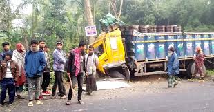 বাগেরহাটে পৃথক সড়ক দুর্ঘটনায় ২ জনের মৃত্যু