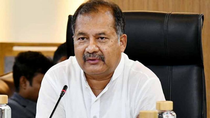 গণমাধ্যমের অভিভাবক হতে চাই: তথ‍্যমন্ত্রী