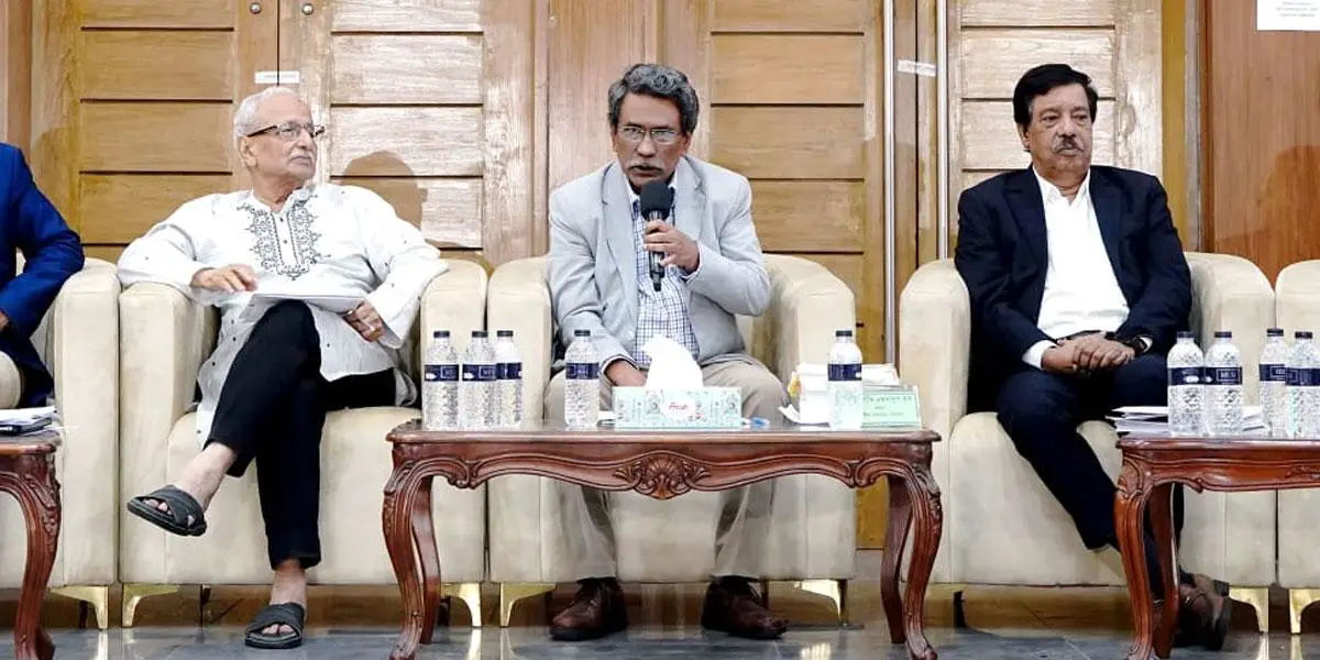 'রাজনৈতিক দল ও বিশেষজ্ঞদের মতামত সমন্বিত করে সরকারকে জানাবে কমিশন’