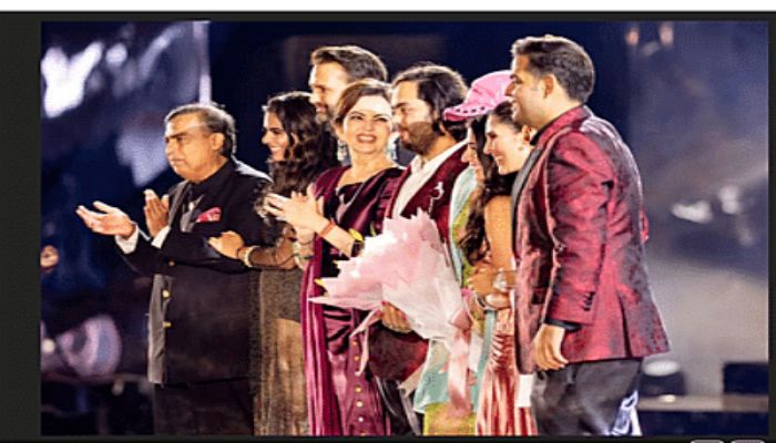 অনন্ত আম্বানির বিয়ের অনুষ্ঠানে তাক লেগে যাচ্ছে ভারতীয়রা