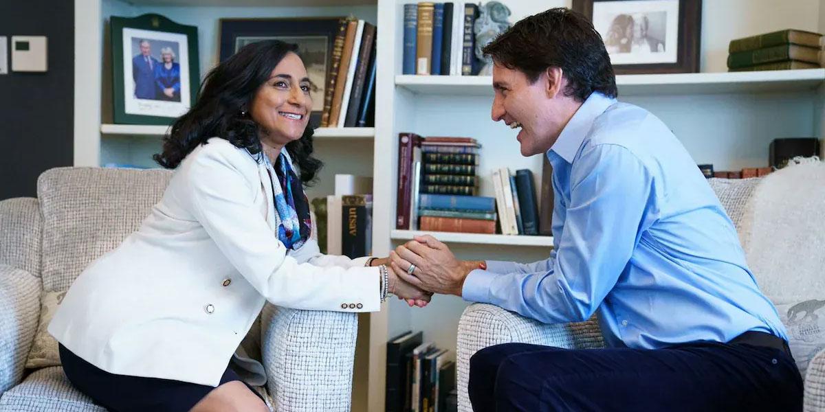 কানাডার প্রধানমন্ত্রীর দৌড়ে ভারতীয় বংশোদ্ভূত অনিতা!