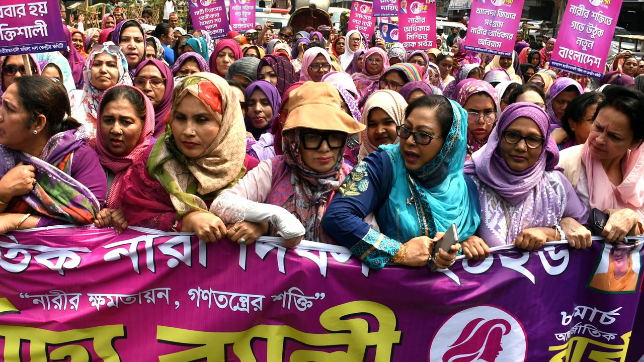 নারীদের মূল্যায়ন করলেই দেশ এগিয়ে যাবে : আফরোজা আব্বাস