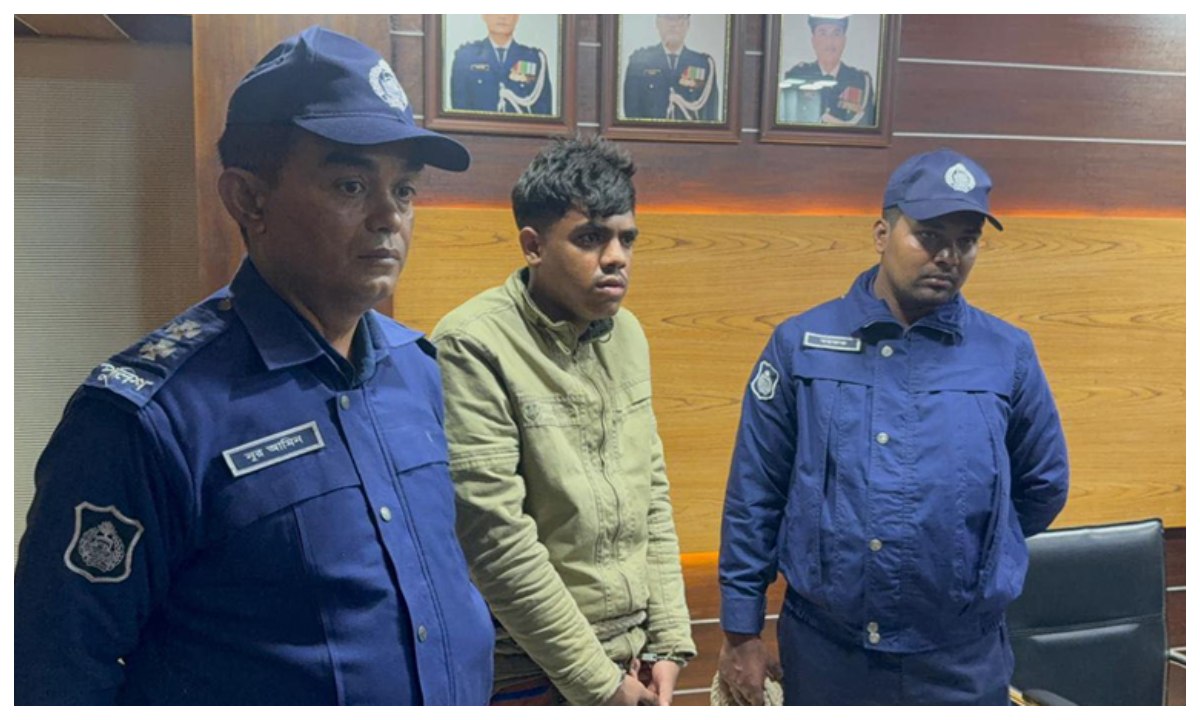 হাসিনার রায় ঘিরে বিচারক ও প্রসিকিউটরদের হত্যার হুমকি, গ্রেপ্তার ১