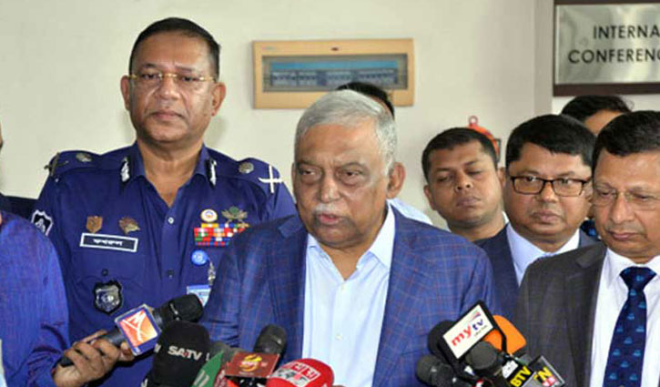 বেন‌জী‌র দেশে নাকি বিদেশে জানেন না স্বরাষ্ট্রমন্ত্রী
