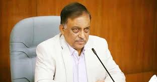 পরিবারসহ সাবেক স্বরাষ্ট্রমন্ত্রীর বিরুদ্ধে দুদকের মামলা