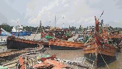 বঙ্গোপসাগরে ভারতীয় ৪৮ জেলে আটক