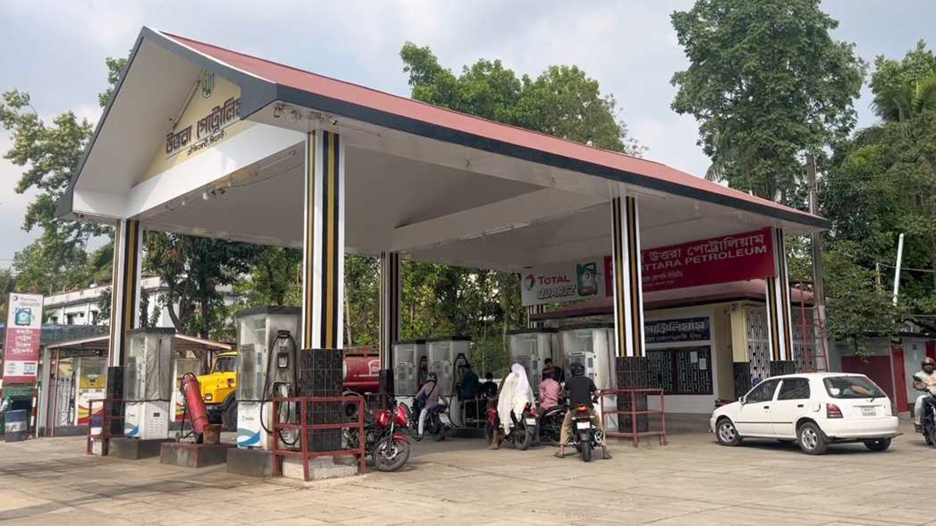 সিলেটে জ্বালানি ধর্মঘট প্রত্যাহার, তবু স্বাভাবিক হয়নি সরবরাহ