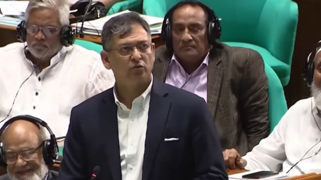 ইসলামী ব্যাংক ইসলাম নয়, মির্জা ফখরুল-জামায়াতও ইসলাম নয়: স্বরাষ্ট্রমন্ত্রী