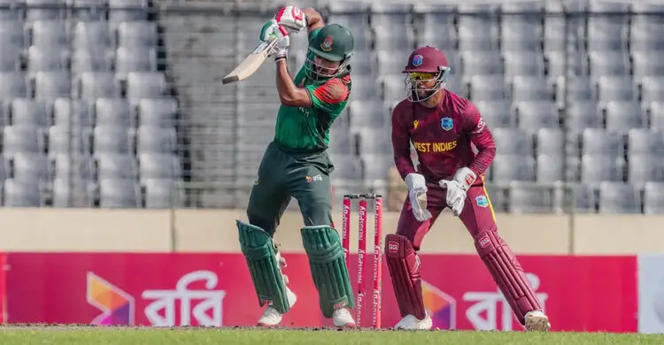 প্রথম ওয়ানডে: ২০৭ রানেই অলআউট বাংলাদেশ
