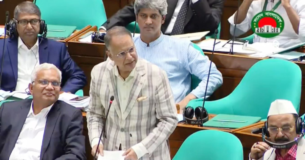 আদানির সঙ্গে চুক্তি পুনর্বিবেচনা করতে চাই সরকার: বিদ্যুৎমন্ত্রী