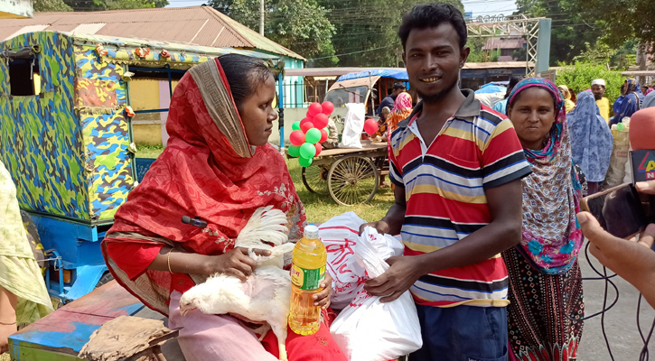 প্লাস্টিক জমা দিলেই মিলছে ব্যাগ ভর্তি বাজার