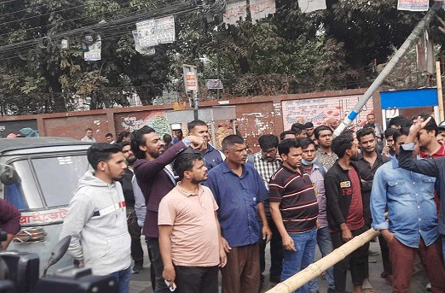 ইজতেমার মুসল্লিদের স্বার্থে ব্লকেড শিথিল, অনশন-আন্দোলন চলছে