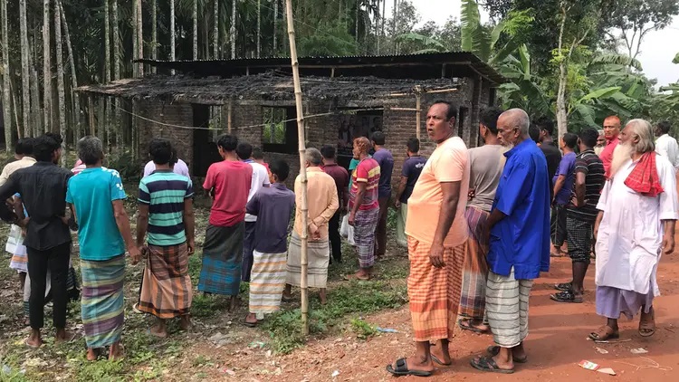 বাঘায় বিএনপির ইউনিয়ন কার্যালয়ে দুর্বৃত্তের আগুন