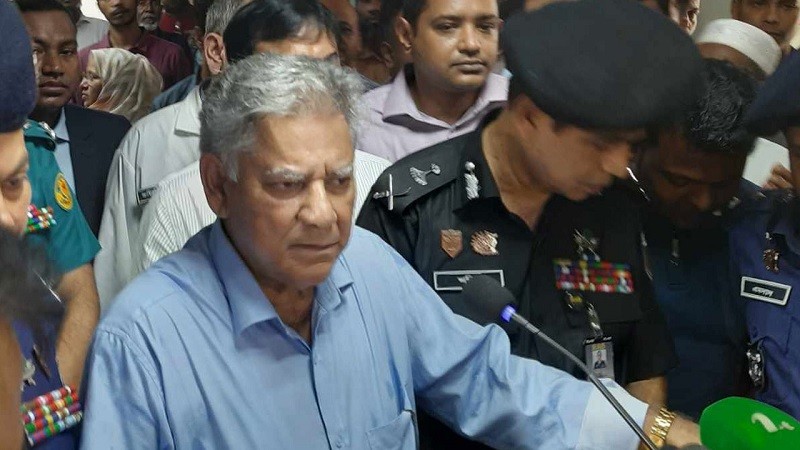 নির্ধারিত সময়ে কাজে না ফিরলে পুলিশ সদস্যরা চাকরি হারাবেন: স্বরাষ্ট্র উপদেষ্টা