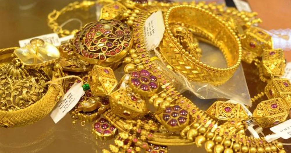 সোনার দাম কমলো ভরিতে ১৭৫০ টাকা