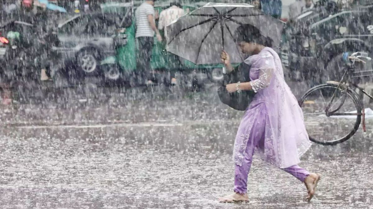 ঢাকাসহ ৬ বিভাগে ভারি বৃষ্টির পূর্বাভাস