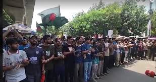 বুয়েট শিক্ষার্থীদের দাবি পর্যালোচনায় ৮ সদস্যের কমিটি গঠন