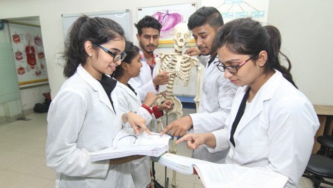 বেসরকারি মেডিকেল কলেজ: শিক্ষার্থী সংকটে ফাঁকা থাকছে আসন