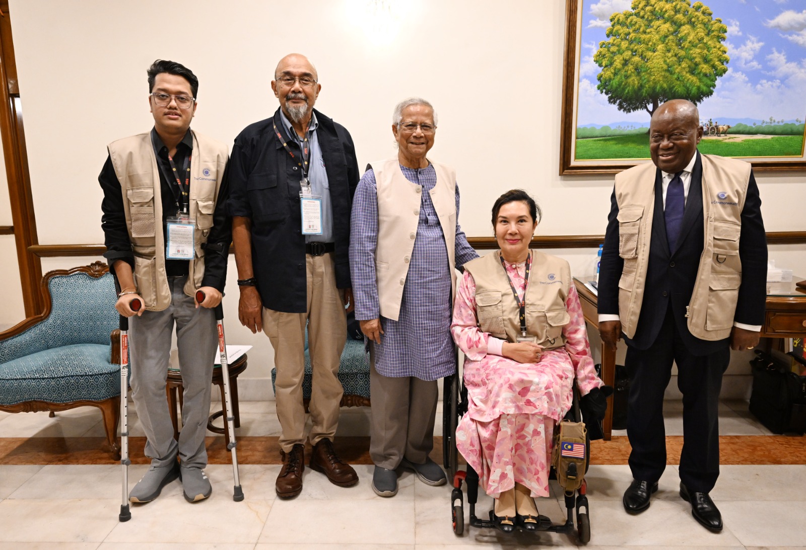 প্রধান উপদেষ্টার সঙ্গে কমনওয়েলথ নির্বাচন পর্যবেক্ষক দলের সৌজন্য সাক্ষাৎ