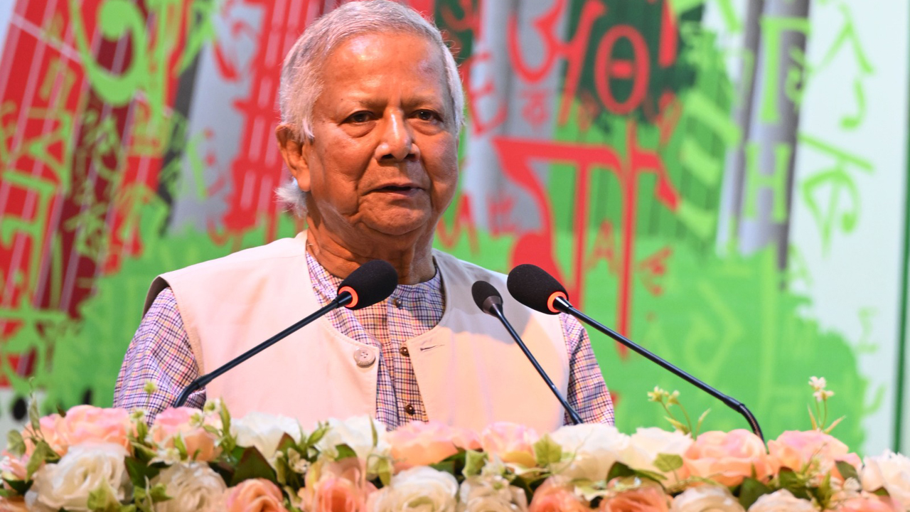 মাতৃভাষার জন্য জীবনদান পৃথিবীর ইতিহাসে নজিরবিহীন : প্রধান উপদেষ্টা