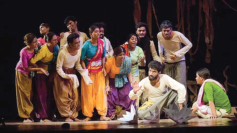 নাটক বন্ধ, বিপন্ন সংস্কৃতি