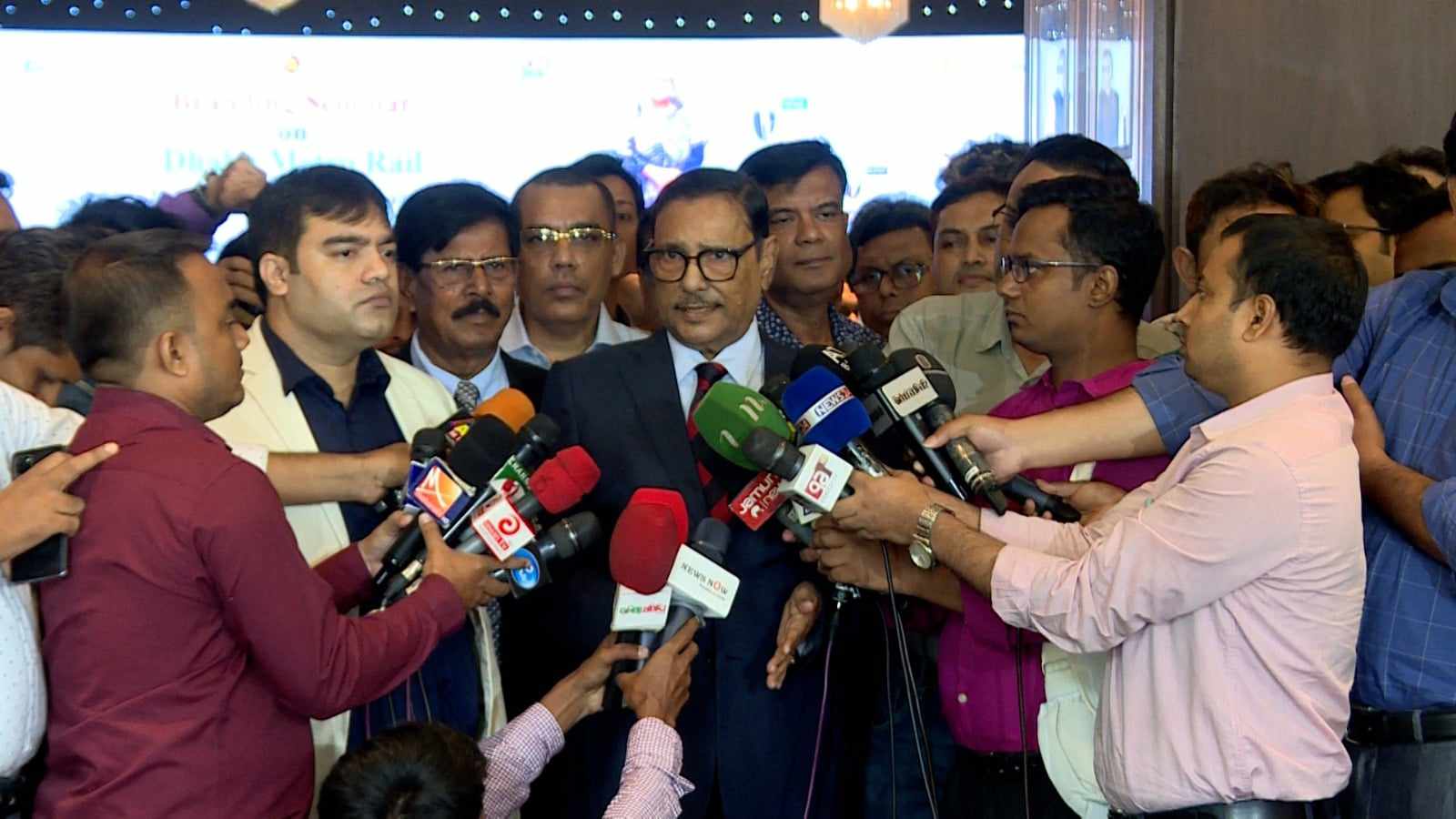 বিএনপি নেতারা মানসিক ট্রমায় ভুগছেন : কাদের