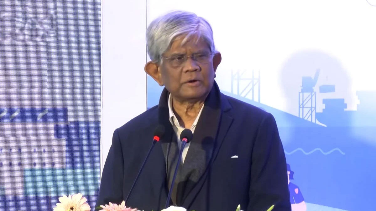 রেল কর্মচারীদের যৌক্তিক দাবি আগেই পূরণ করা হয়েছে: অর্থ উপদেষ্টা