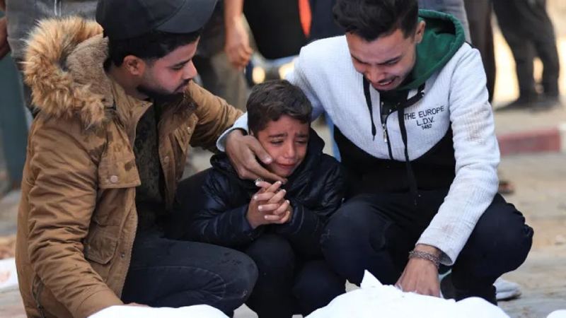 যুদ্ধবিরতি ভেঙে গাজায় ইসরায়েলি হামলা, নিহত ৭