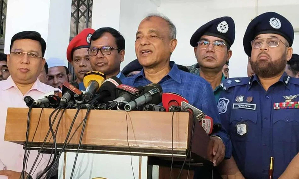 'সুষ্ঠু নির্বাচন নিশ্চিত করতে সেনা, নৌ ও বিমান বাহিনী মোতায়েন করা হবে'