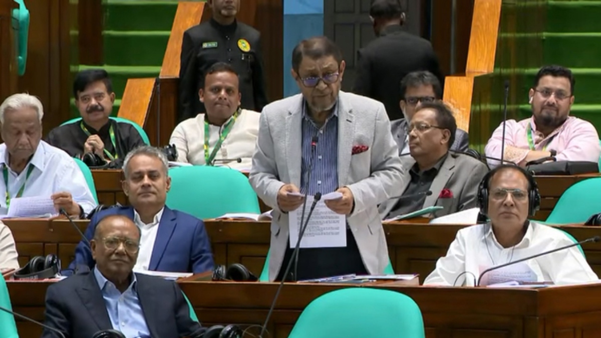 ভেজাল ওষুধ ঠেকাতে ‘জিরো টলারেন্স’ নীতি, সংসদে স্বাস্থ্যমন্ত্রী
